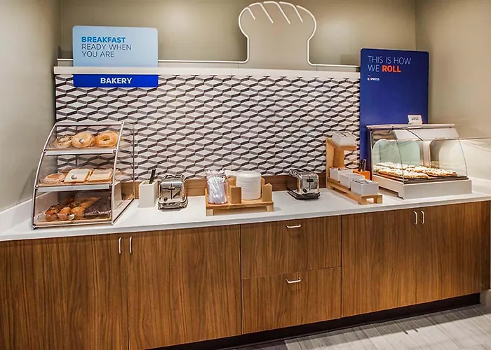 Express & Northeast By Ihg