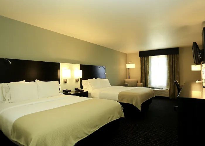Express & Northeast By Ihg Hotel Marion